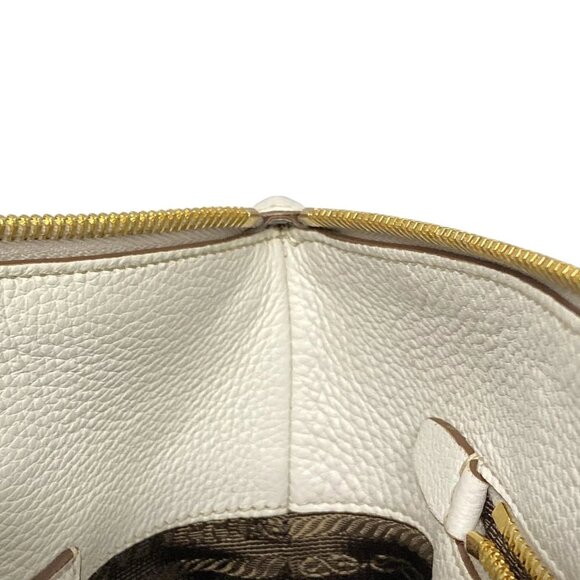PRADA White Leather Handbag 849-081725 - Picture 12 of 14